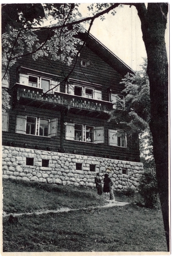          Ofis Arhitekti