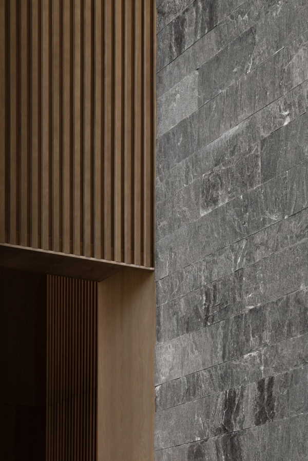 FØRST.       /  WALL