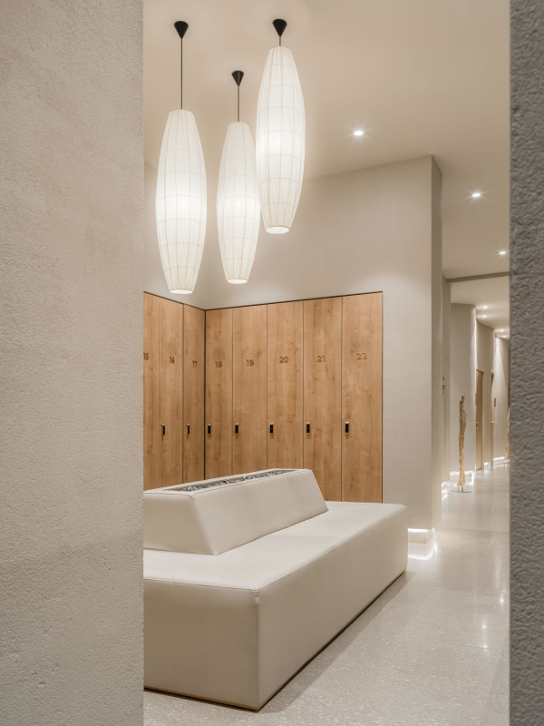 SIAM SPA. 1      /  Haast