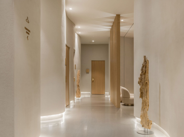 SIAM SPA. 1      /  Haast