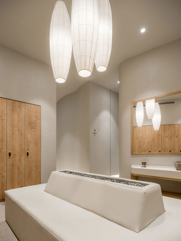 SIAM SPA. 1      /  Haast