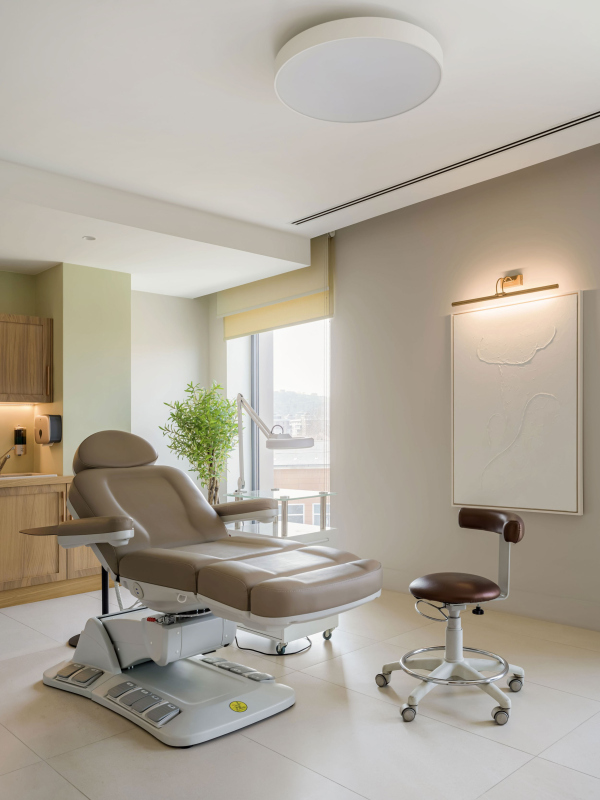 SIAM SPA. 3      /  Haast