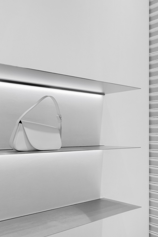 EKONIKA store   Nikita Subbotin /  DA bureau