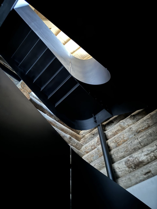  .        /  AI-architects
