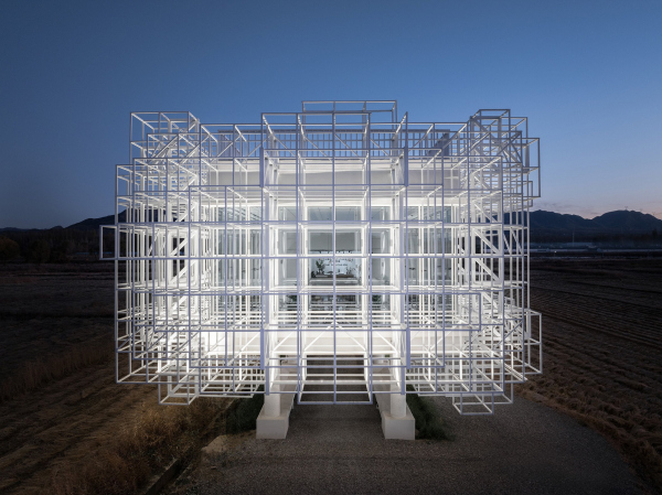       Archi-translator
