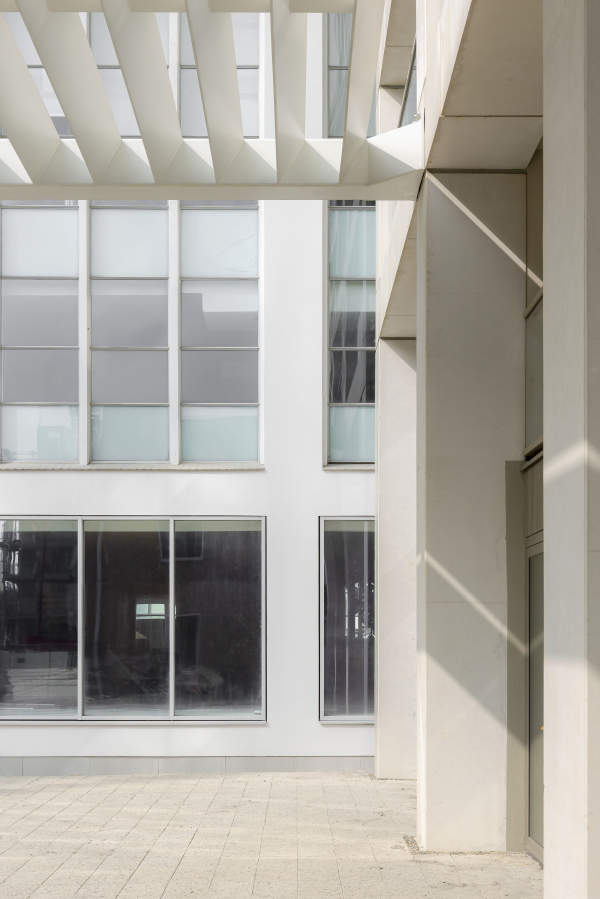   FRESH     Sebastian van Damme /  KAAN Architecten