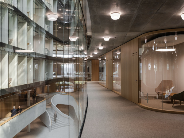 -  Lombard Odier   Maris Mezulis