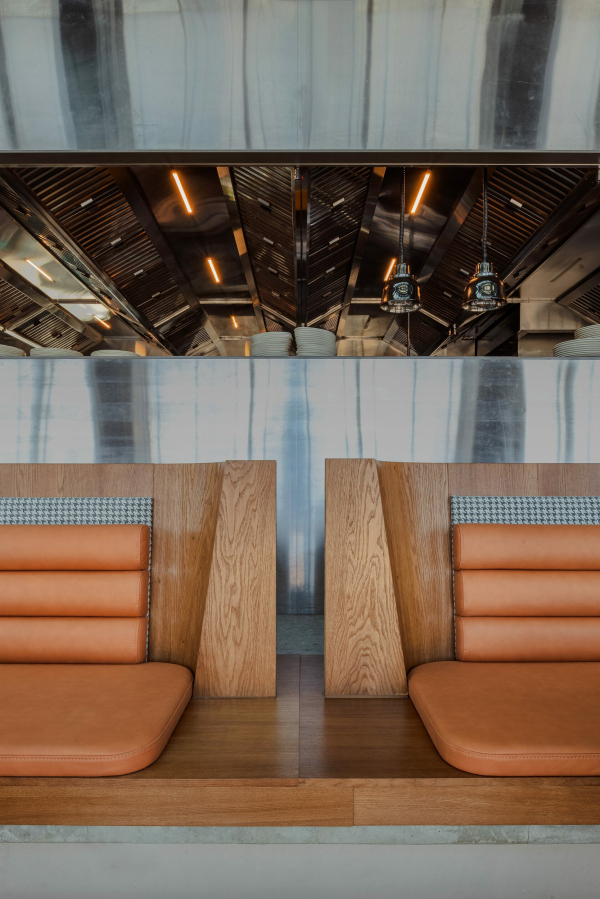        /  egodesign.studio