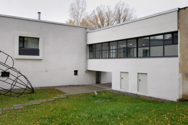 -  ,   .     ,      , .