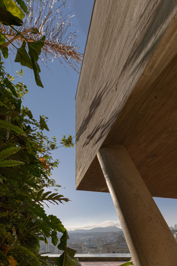   Casa Lua  -   Luisa Lage /  Tetro Arquitetura