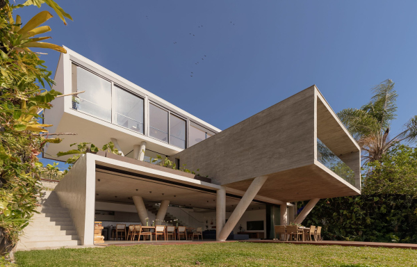  Casa Lua  -   Luisa Lage /  Tetro Arquitetura