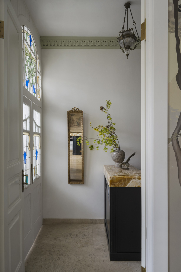    “Dan”     /   KRUG