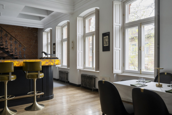    “Dan”     /   KRUG