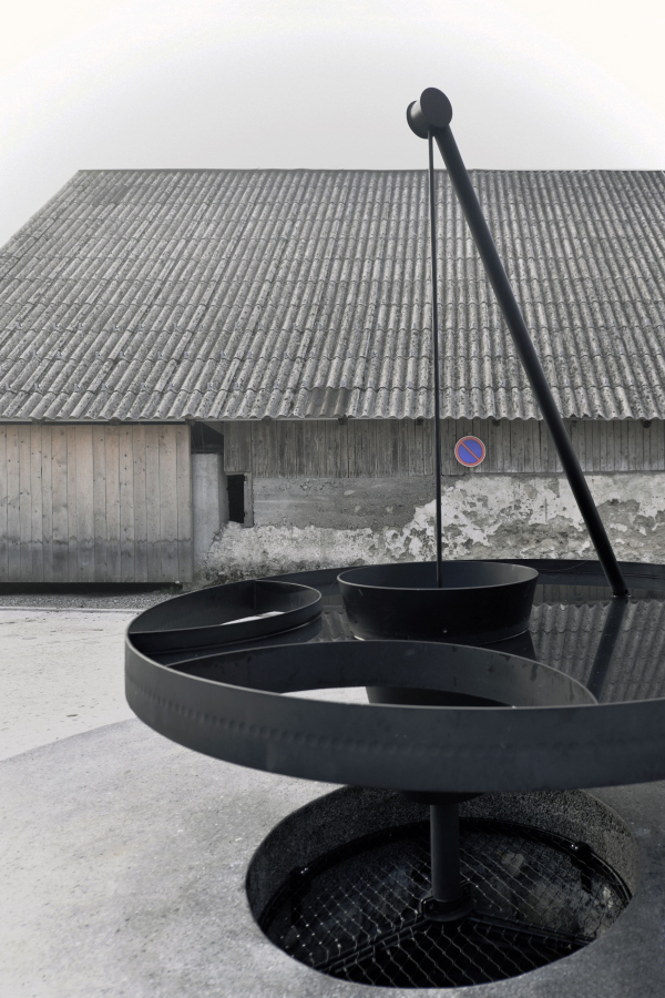 -      -   Tomaz Gregoric /  Ofis Arhitekti