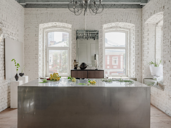 Flower shop UTROM ���������� � ������� ������ / ������������� SUSHKOVADESIGN