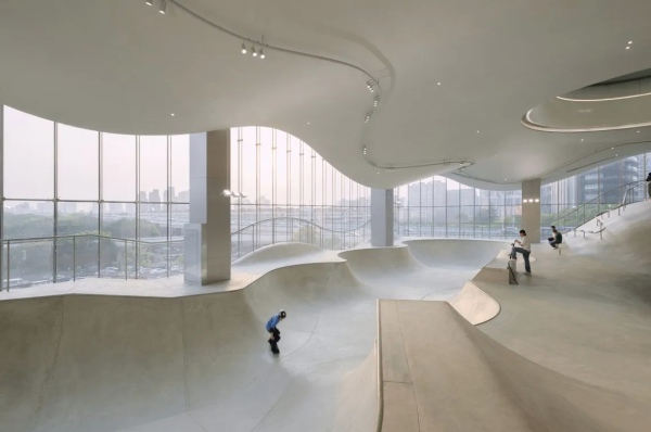 MOREPRK Skyline CL Studio  24105UNION