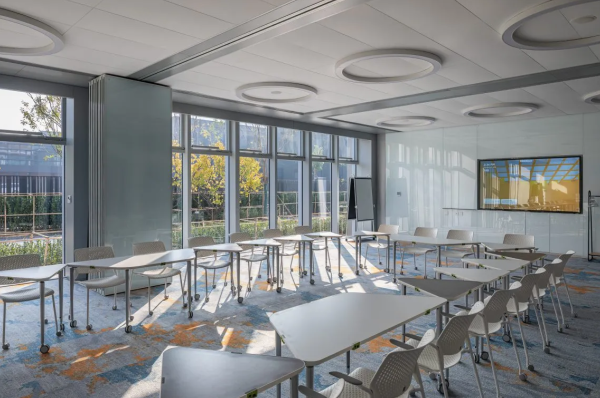 Deloitte University Asia Pacific China  Ray Xin, David Zhong, Larry Wen