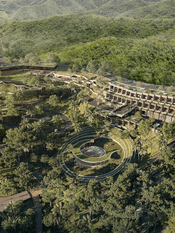 Leisure Led Development: Luana Farms, ,   Plontur Group /  WAF