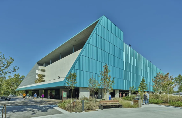 Transport: CBMAA Campus Parking, , . : Marlon Blackwell Architects Photo by  Tim Hursley   /  WAF