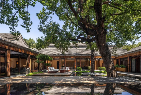 Mandarin Oriental Qianmen Beijing (, )  Mandarin Oriental Qianmen Beijing; CCD/Cheng Chung Design