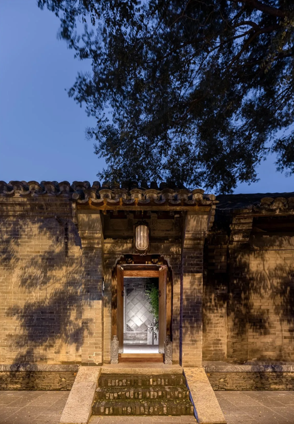 Mandarin Oriental Qianmen Beijing (, )  Mandarin Oriental Qianmen Beijing; CCD/Cheng Chung Design