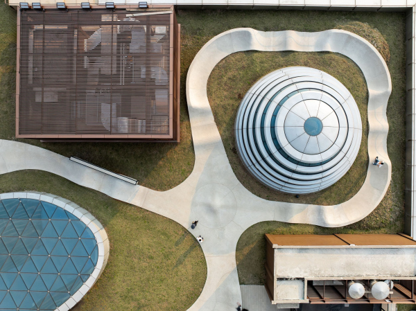 - Moreprk Skyline   Xiaobin Lv (CL STUDIO)