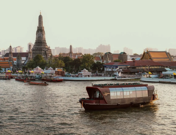 Apsara Cruise ()  Pichan Sujaritsatit