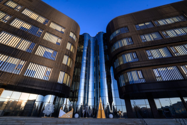 �������� ����� ����, ����������� ���������� ������������� �� ���ʻ