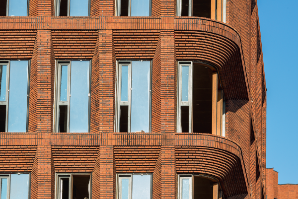 �� �������� ��������� ���������� ������������� �������-����Ļ