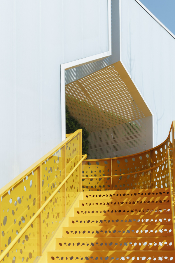 ������� �������� Aranya �� ������� ����������� � ����� ���������� � CreatAR Images