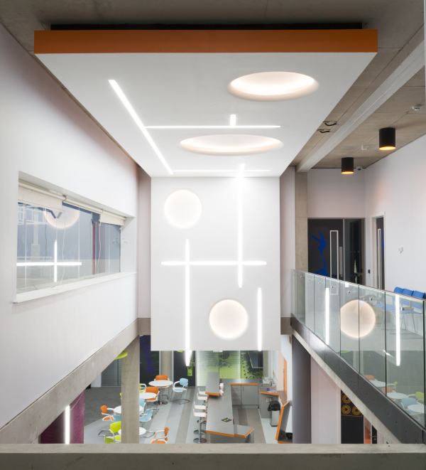 ���������� ����� ����� � ���������� ���������� � Craig Holmes