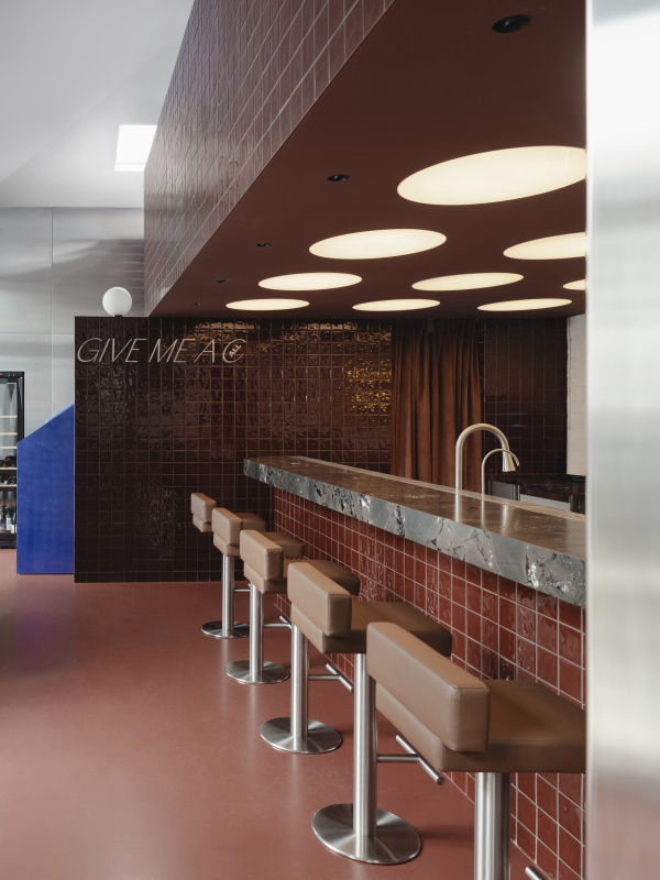 ��� Nightcall ���������� � ������� �������� / ������������� ���� .dpt