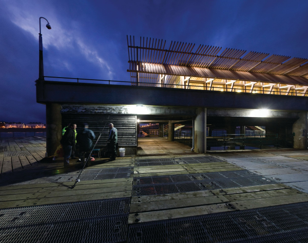 ���� �� ����� � ������ ���, �������� ���� ���� � Crispin Hughes