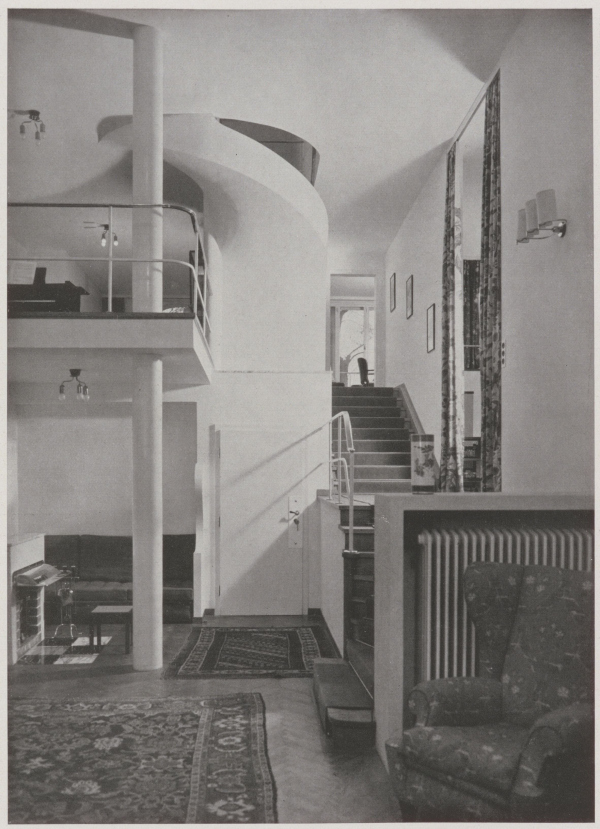 ����� ���� � ���� � ������������ ���� 1930 �. ���������� � Julius Scherb / ������������� a b c works