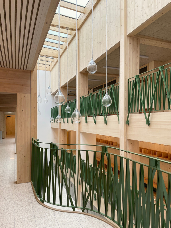 ������ ����� ������ �����-���� � ������������� ���������� � Daisuke Hirabayashi / CURA Architekten