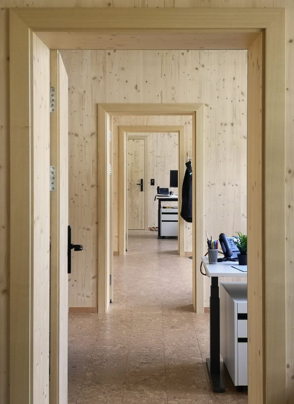 ������ ����� ������ �����-���� � ������������� ���������� � Daisuke Hirabayashi / CURA Architekten