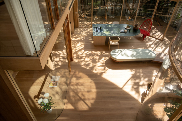 ��� ���������� ���� � Rungkit Charoenwat