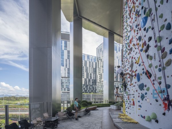 ��������� Kingdee Cloud Tower ���� � Tian Fangfang