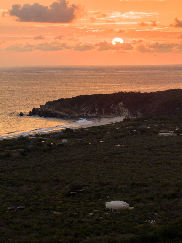 �������� ��������� � ������� ����� Casa Wabi ���� � Rafael Gamo