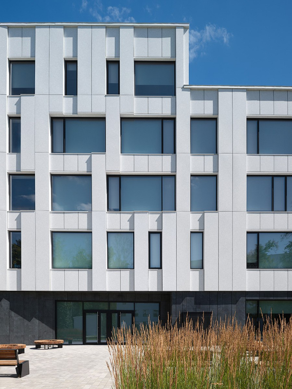 ����� ������ ������-�������������� ����� ��� ���������� � ������� ��������� / ������������� AI Studio