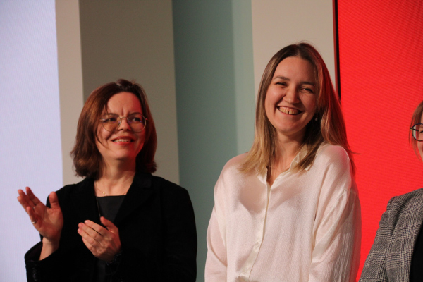 ����������� 16 �������� ����������� ������� ��������� �������� � ���� ����������, ����.��