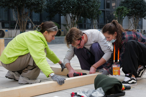 ������ ����� � ���������� ������������� ����� ���������