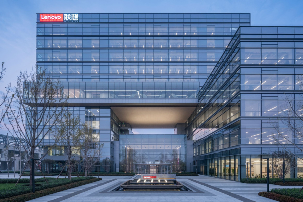 ���� ���������� � ��������� Lenovo � ��������� ���� � Jin Weiqi