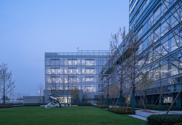 ���� ���������� � ��������� Lenovo � ��������� ���� � Jin Weiqi