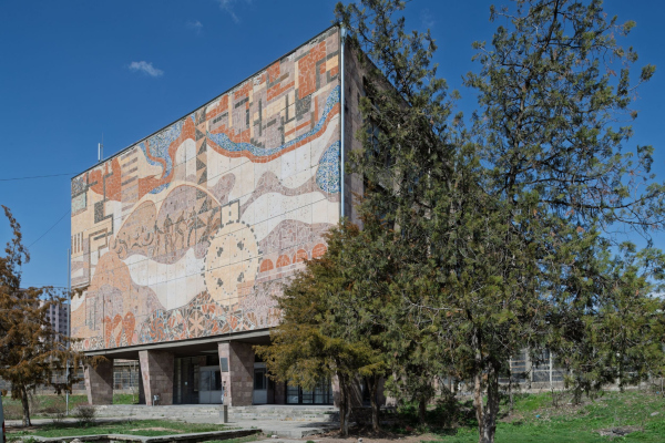 ��������� ������-����������������� �������� ��������������� � ����������
(����, ��������). ���������� ������ ��������, ������� ������� � �������� ������� �������� ���������� � ���� �������