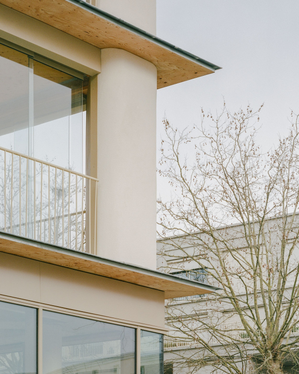 ����� �������� � ������� ���� � Charles Bouchaib