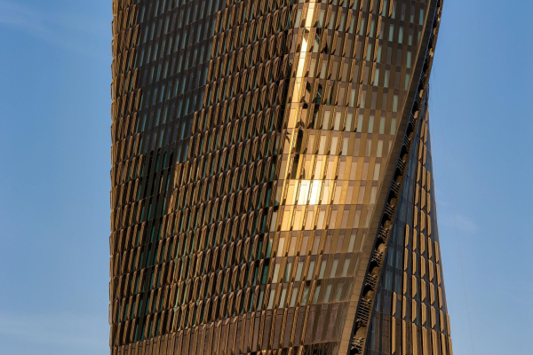 ��������� Wasl Tower ���� � JohnseyePhotography