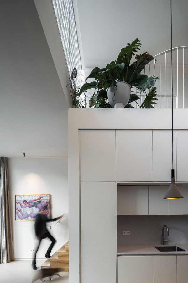 ��� Light House ���� � Sebastian van Damme