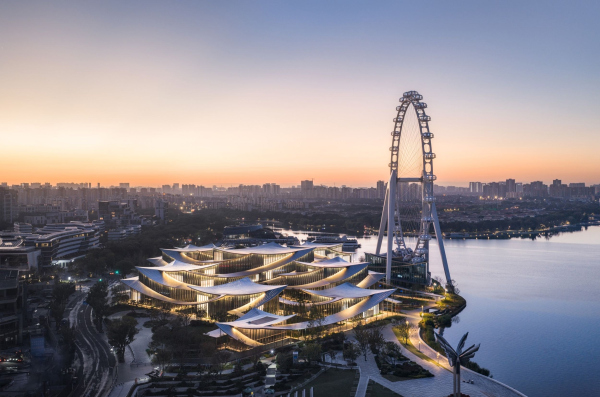 ����� ������������ ��������� � ������ ���� � Suzhou MoCA