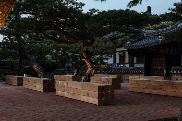 ���� EYST 1779 ���� � Kiwoong Hong